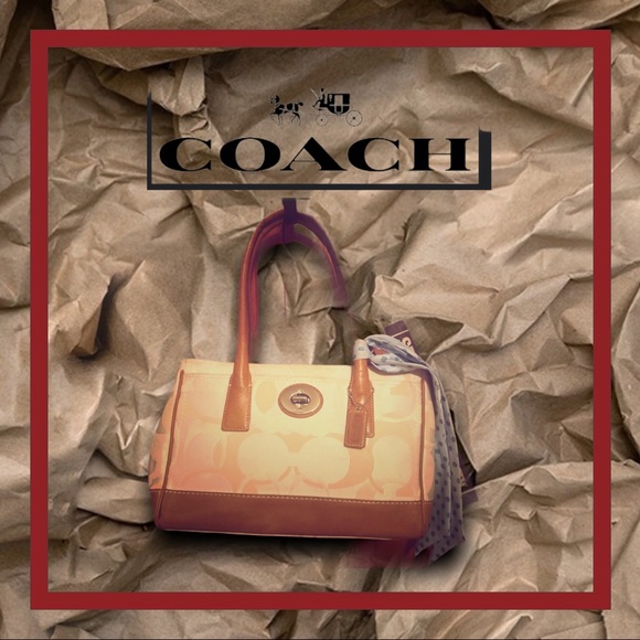 Coach Handbags - Coach Handbag Optic Signature